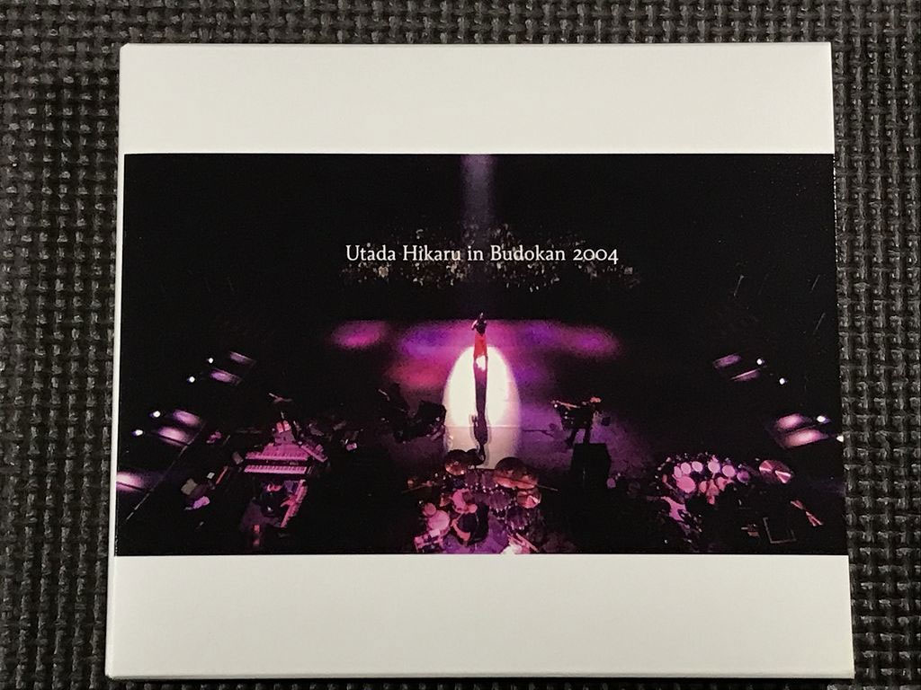 宇多田ヒカル- Utada Hikaru in Budokan 2004 ヒカルの5 [DVD ISO 7.54 